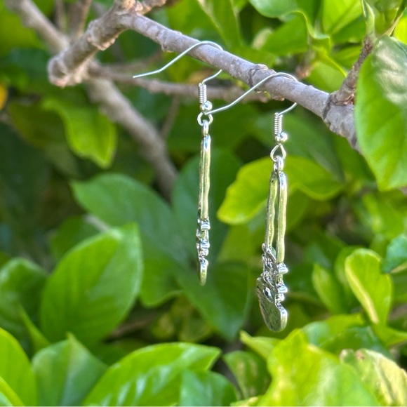 Modernist Silver Plated Dangle Earrings Boutique - Picture 3 of 5